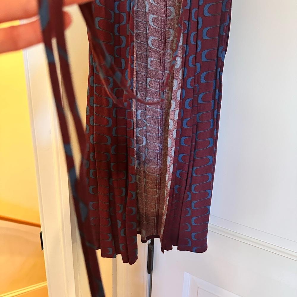 Reformation Laurent Dress - Picture 4 of 4
